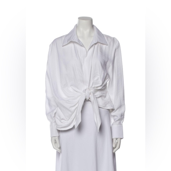 Jacquemus
Bahia Draped Tie Collared Shirt - Picture 1 of 4